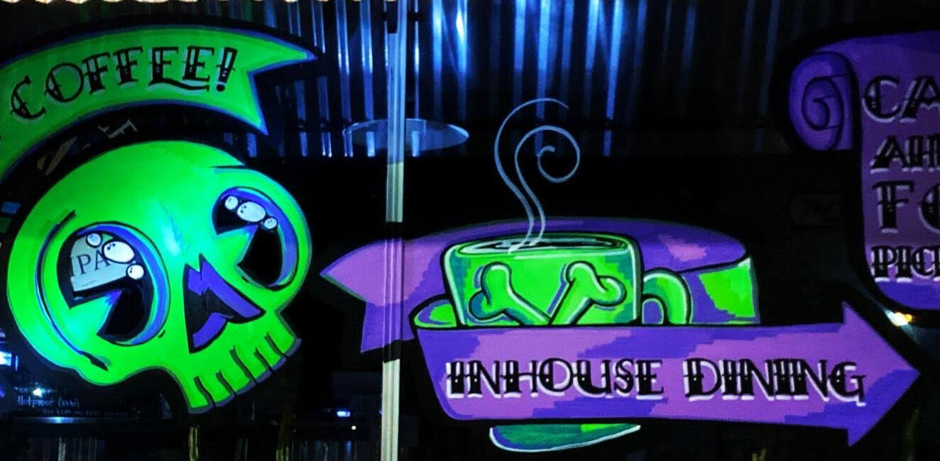 window paint art glow in the dark Wonky